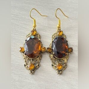 Antiqued Bronze Tone Topaz Color Rhinestone Dangle Earrings